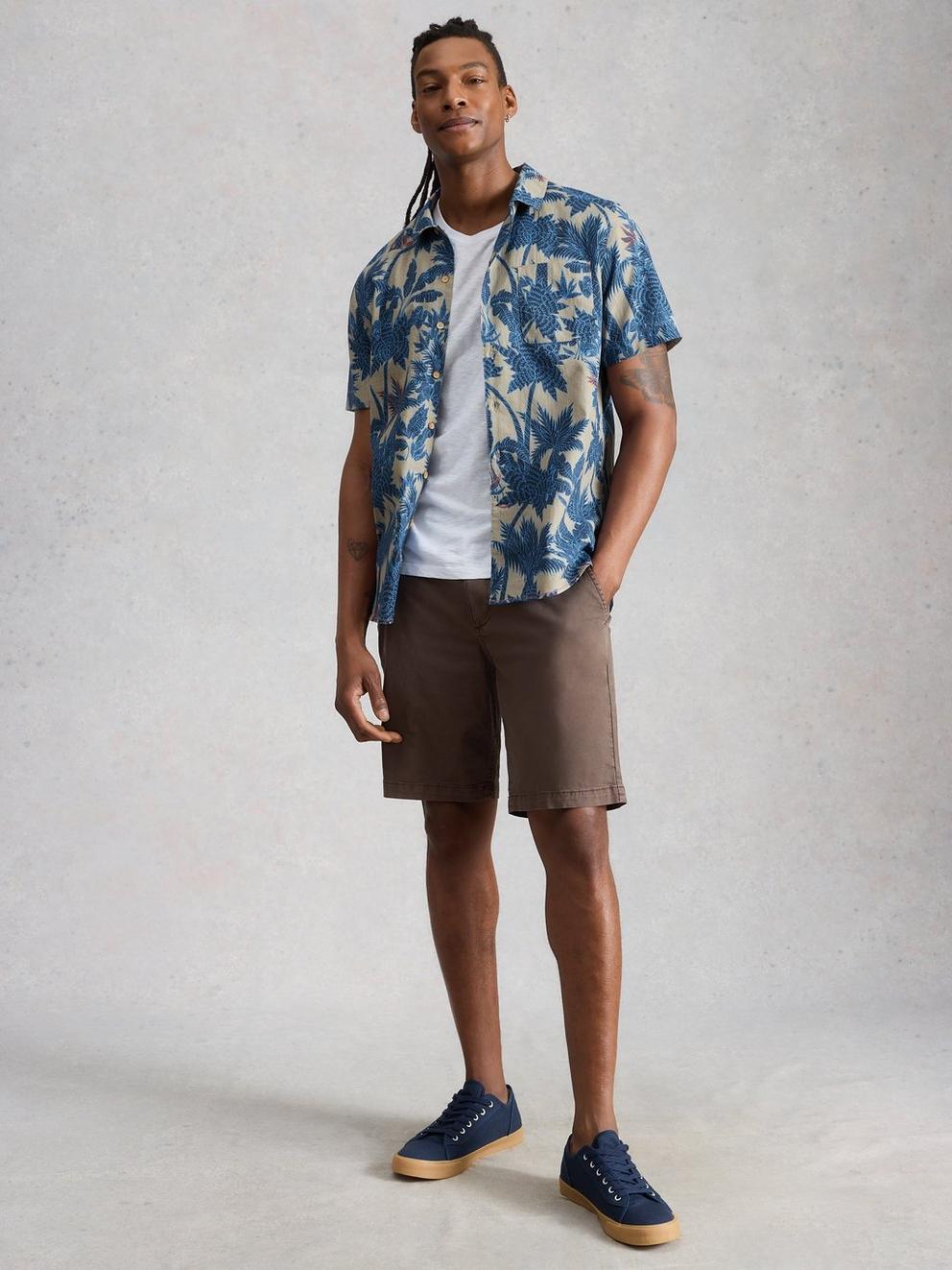 Hayle Palms Print Shirt in NAVY PR - MODEL FRONT