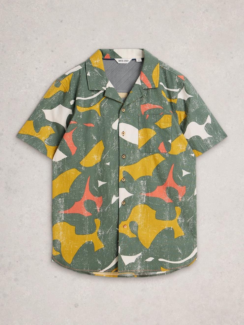 Hayle SS Abstract Print Shirt in GREEN PR - FLAT FRONT