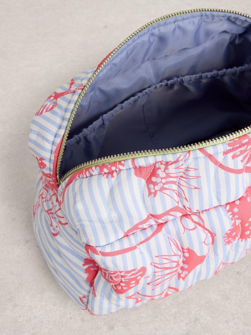 Shelby Quilted Zip Wash Bag in BLUE PR - FLAT DETAIL