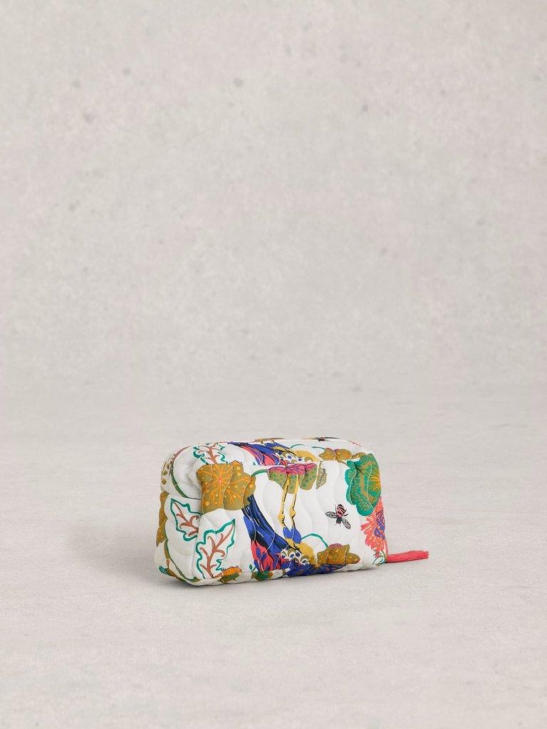 Shelby Quilted Zip Wash Bag in IVORY PR - FLAT BACK