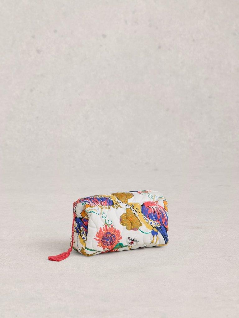 Shelby Quilted Zip Wash Bag in IVORY PR - FLAT FRONT