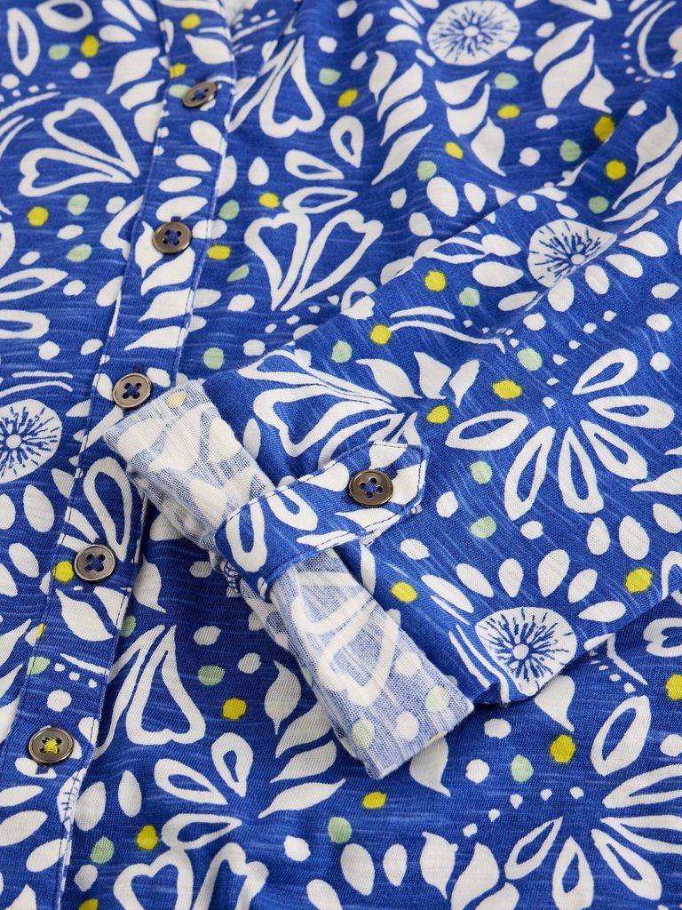 ANNIE JERSEY COLLARED PRINTED SHIRT in BLUE MLT - FLAT DETAIL