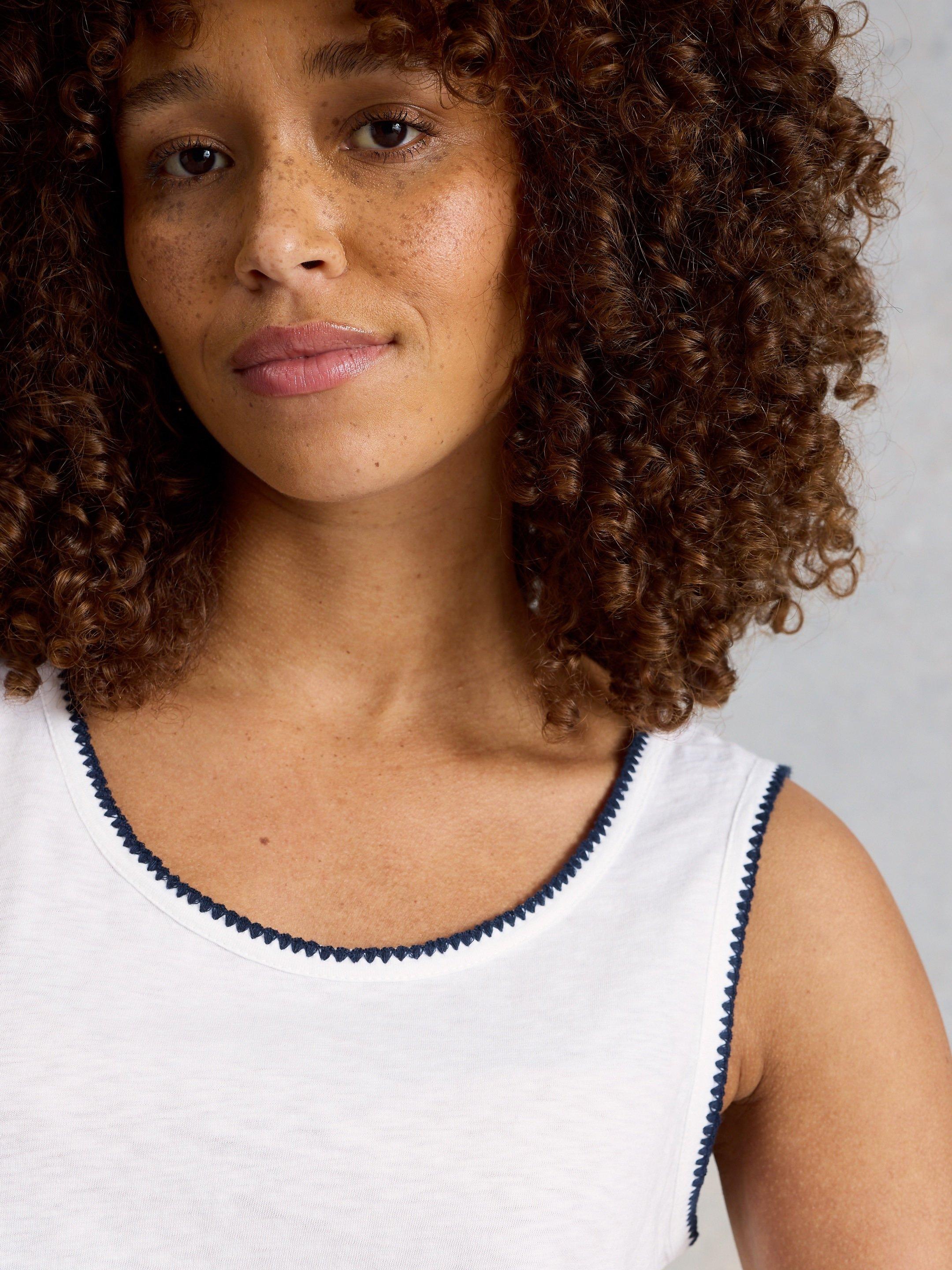 BIANCA VEST