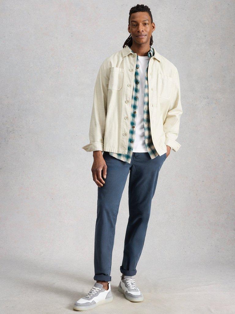 Skipton Smart Tee in BRIL WHITE - MODEL FRONT