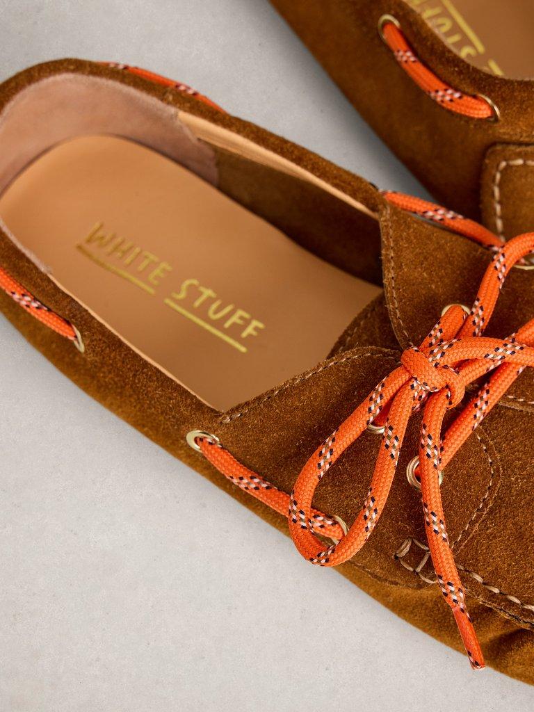 Selena Hybrid Suede Boat Shoe in MID TAN - FLAT DETAIL