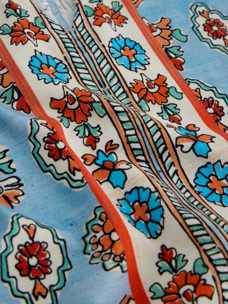 NELLY PRINT NOTCH NECK TEE in BLUE PR - FLAT DETAIL