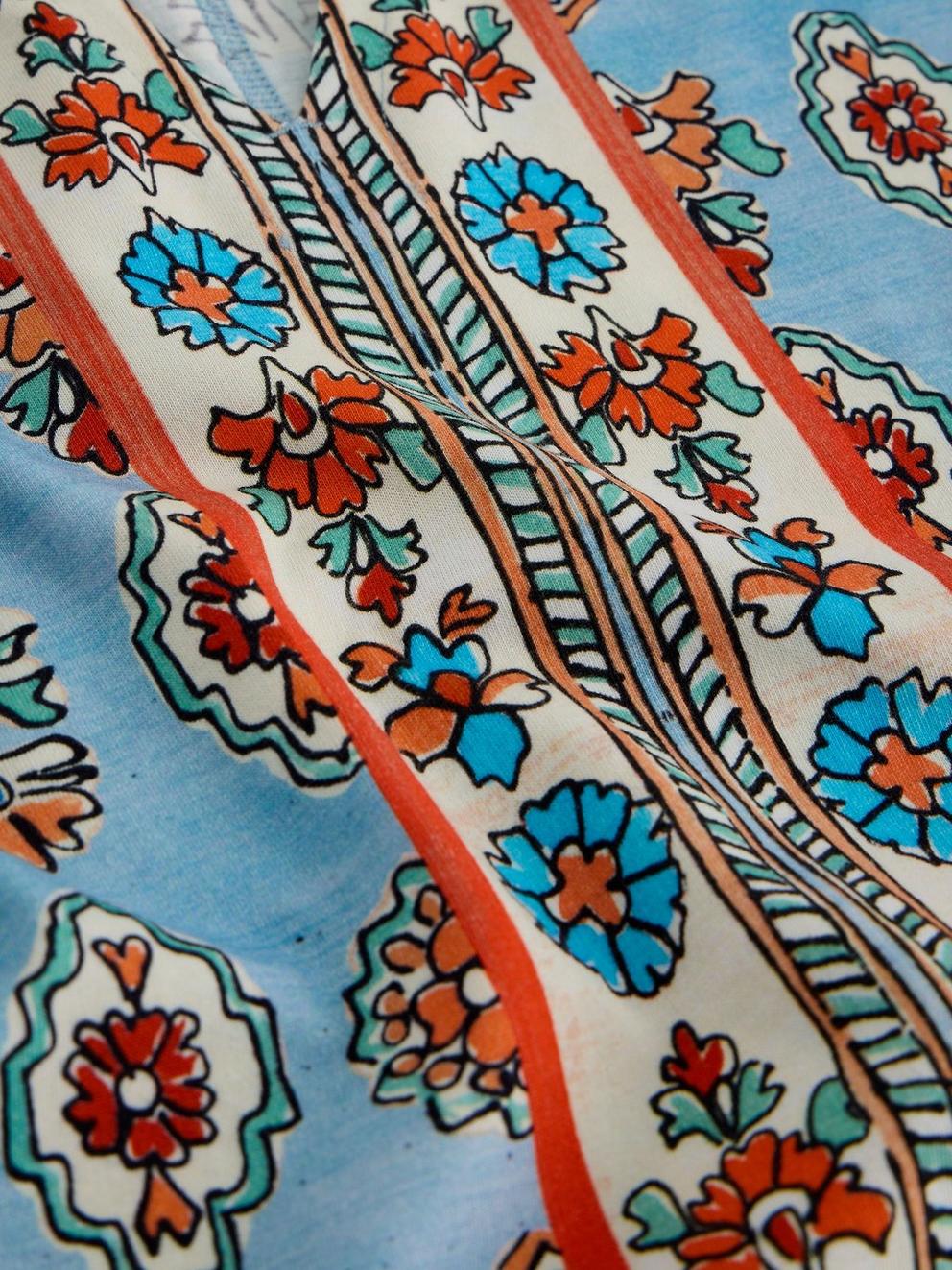 NELLY PRINT NOTCH NECK TEE in BLUE PR - FLAT DETAIL