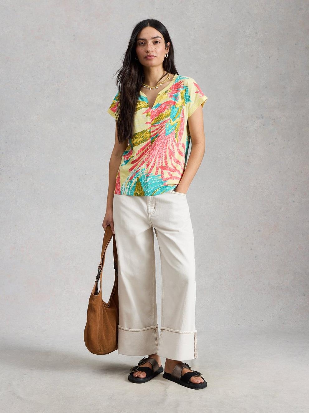 NELLY PRINT NOTCH NECK TEE in GREEN MLT - MODEL FRONT