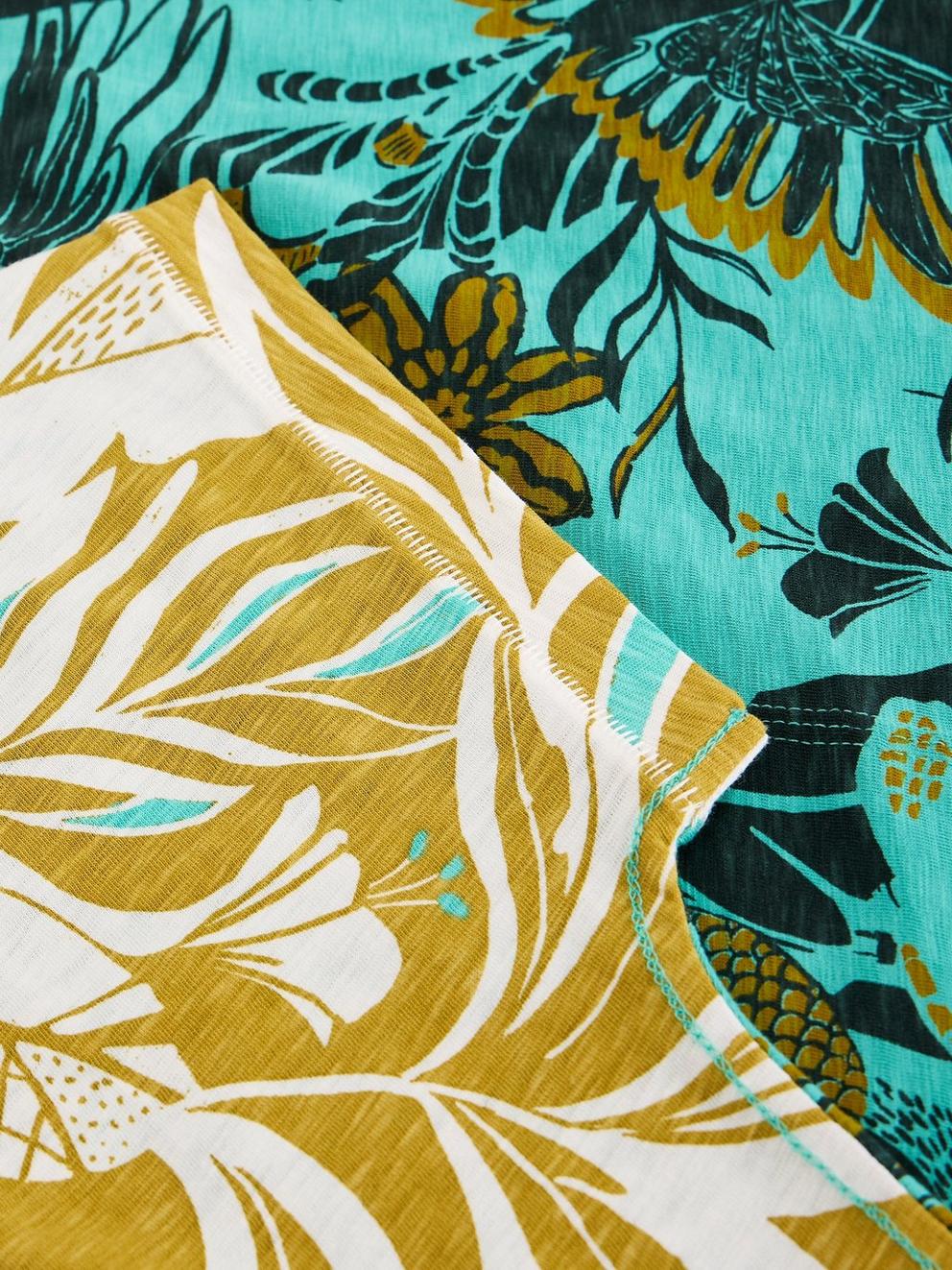 NELLY PRINT NOTCH NECK TEE in TEAL MLT - FLAT DETAIL