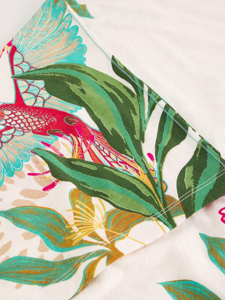 NELLY PRINT NOTCH NECK TEE in WHITE MLT - FLAT DETAIL