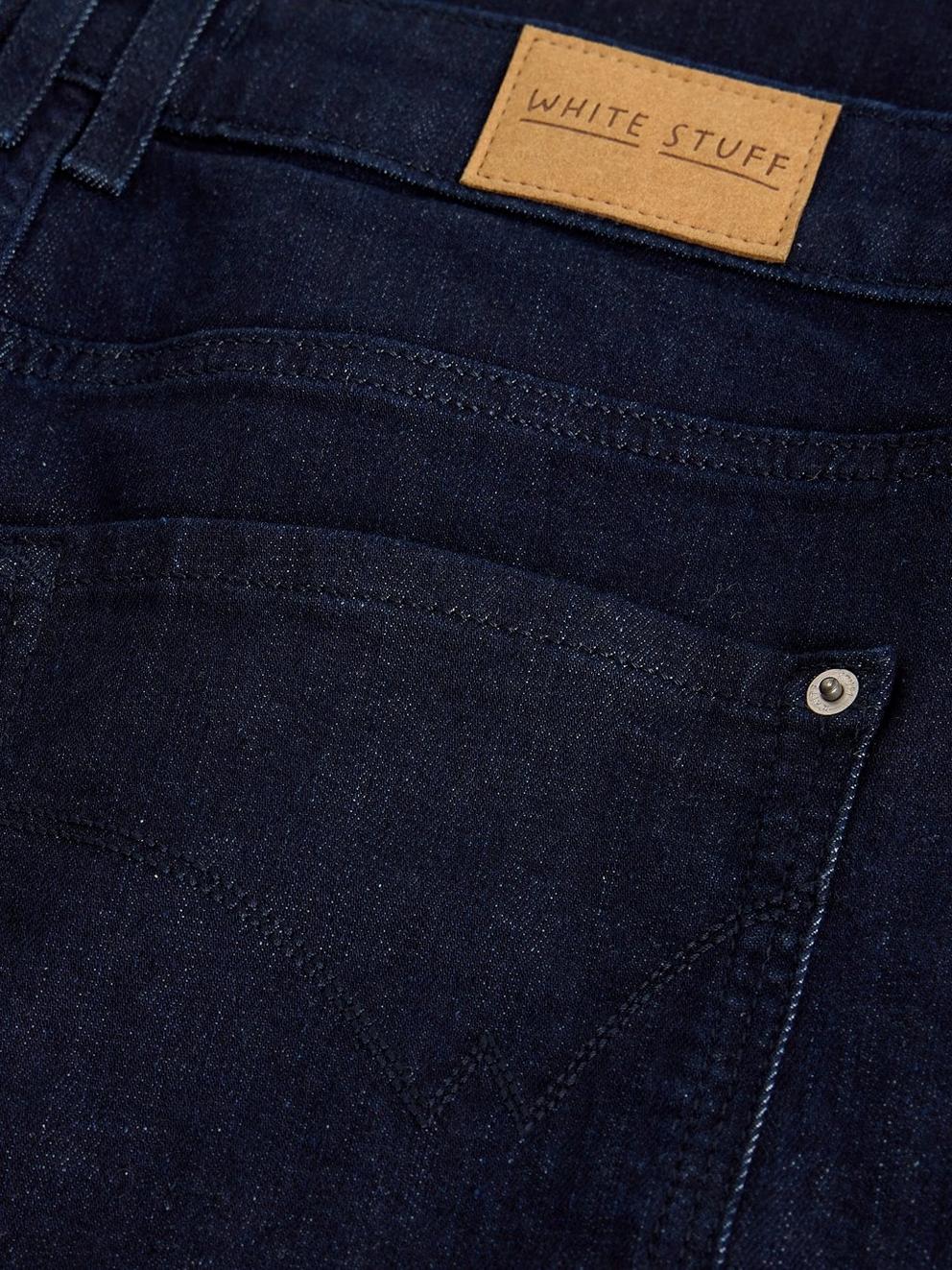 Blake Capri Jeans in DK DENIM - FLAT DETAIL