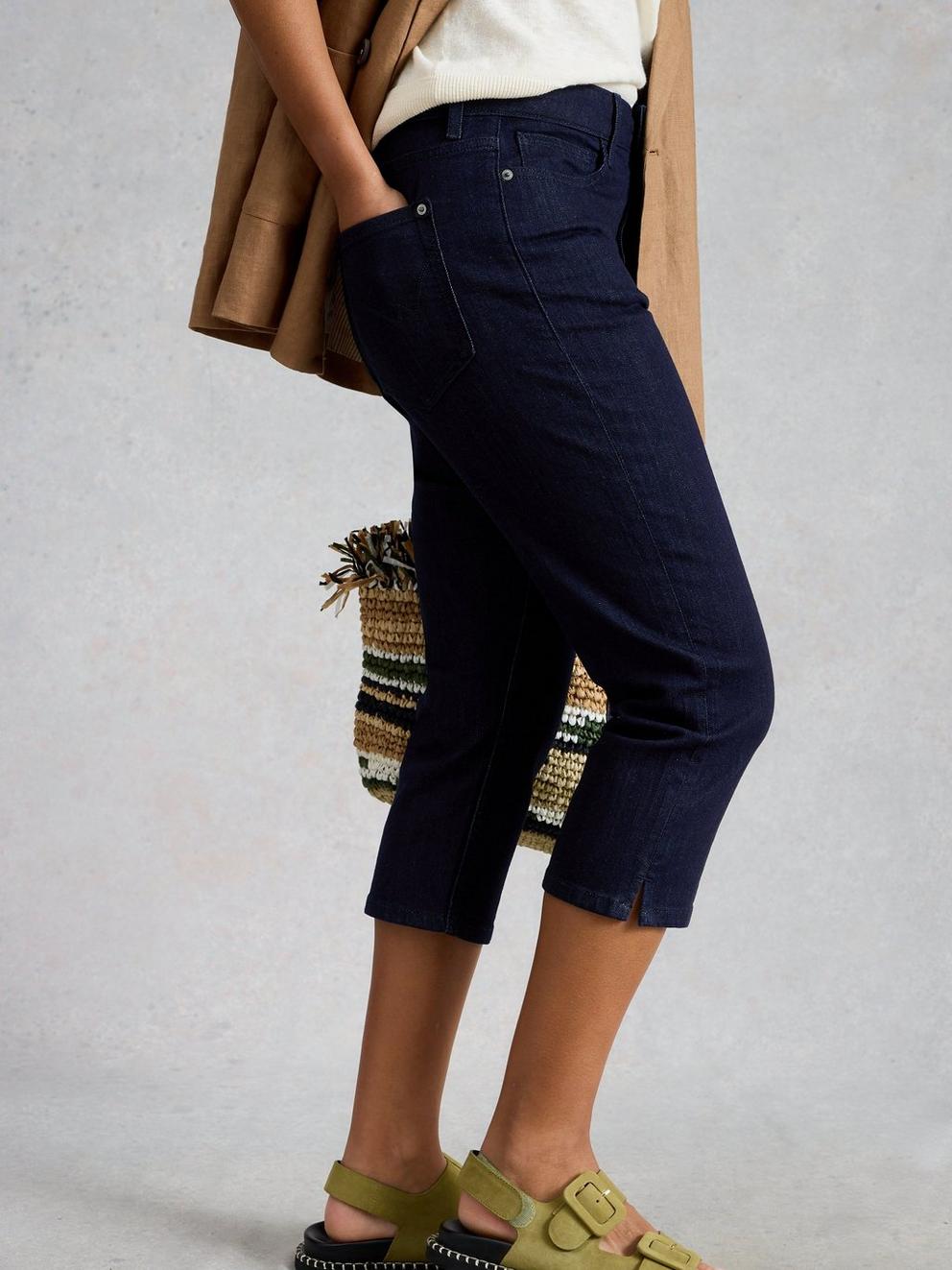 Blake Capri Jeans in DK DENIM - MODEL DETAIL