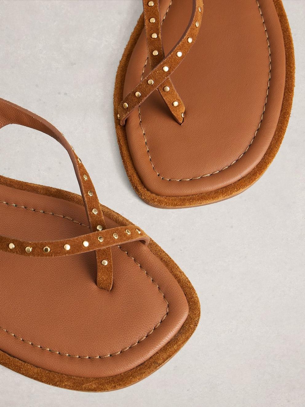 Barely There Sandal in MID TAN - FLAT DETAIL