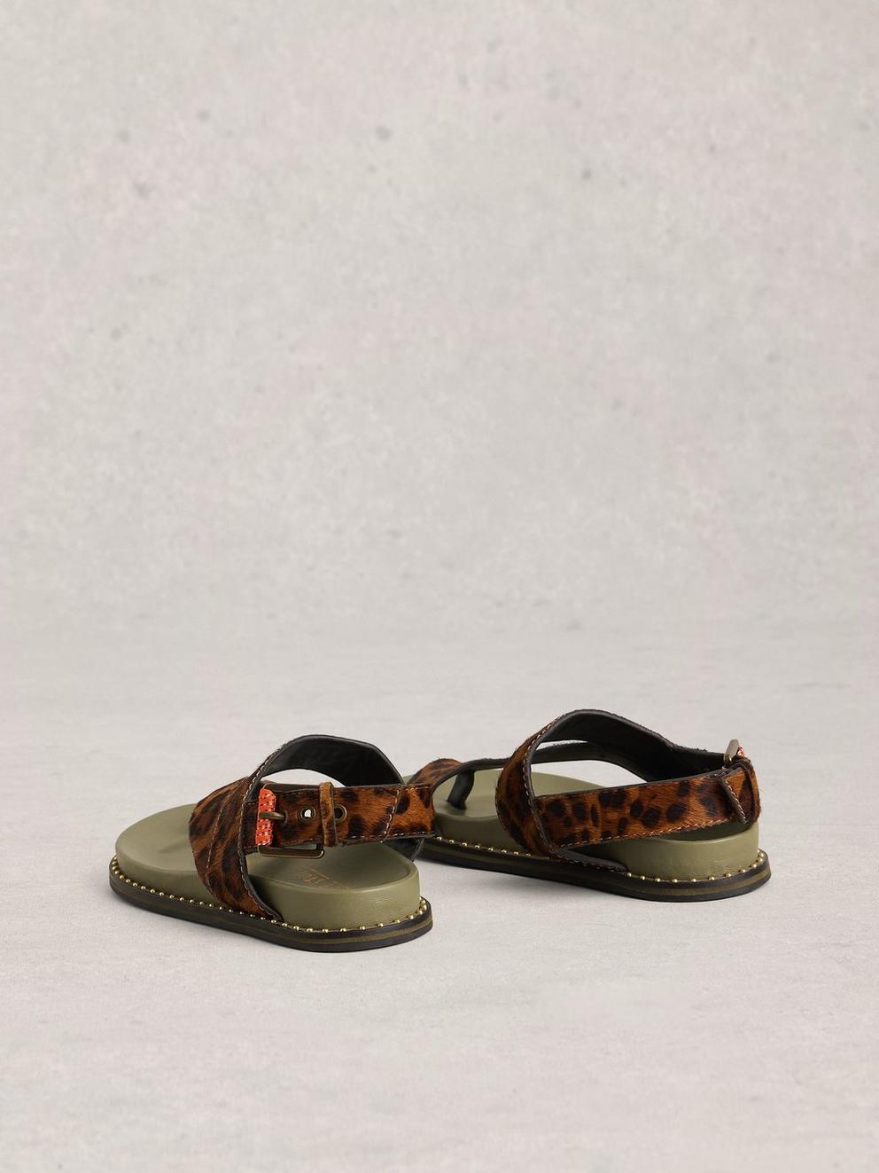 Taylor Footbed Sandal in BROWN MLT - FLAT BACK