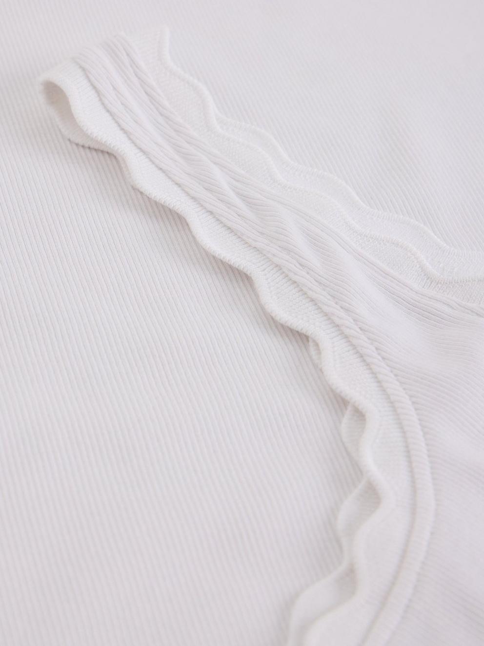 PIPER VEST in BRIL WHITE - FLAT DETAIL