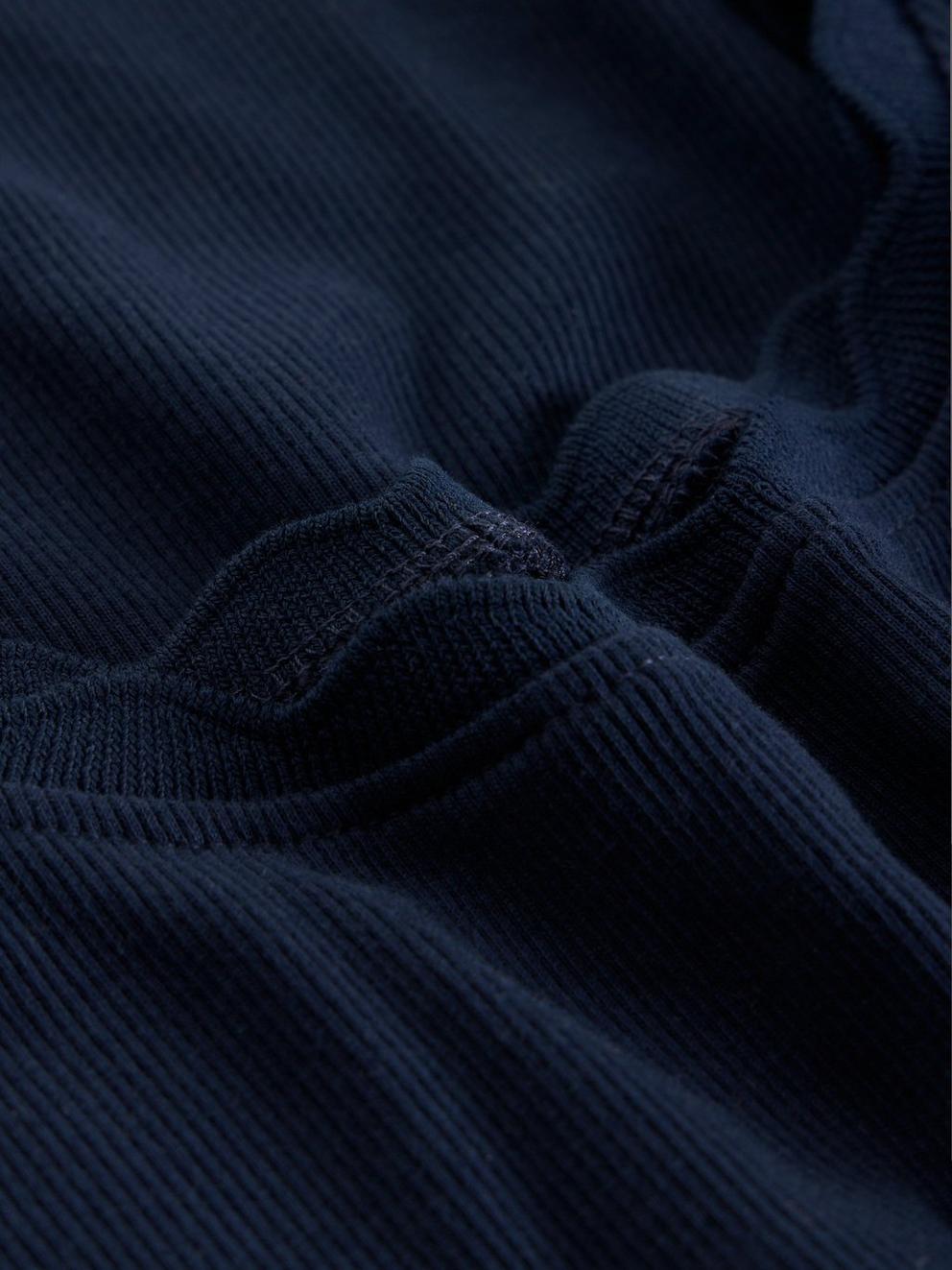 PIPER VEST in FR NAVY - FLAT DETAIL