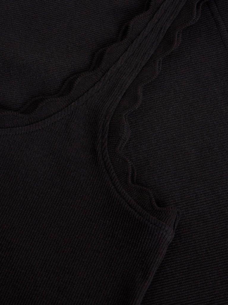 PIPER VEST in PURE BLK - FLAT DETAIL