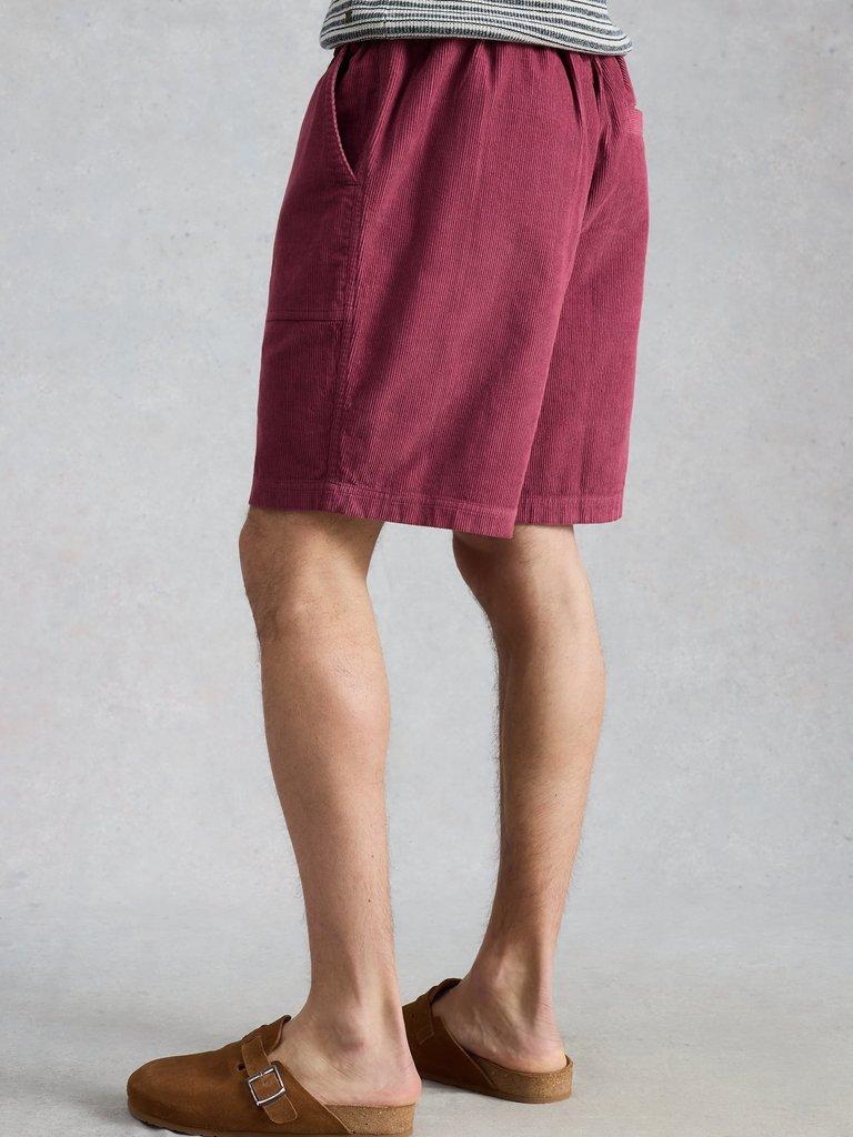 Lewes Cord Short in MID RED - MODEL BACK
