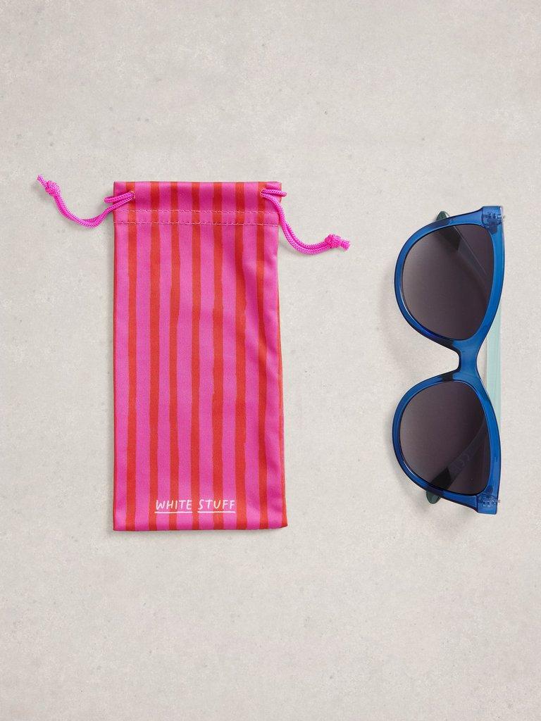 Cat Eye Style Sunglasses in BRT BLUE - FLAT FRONT