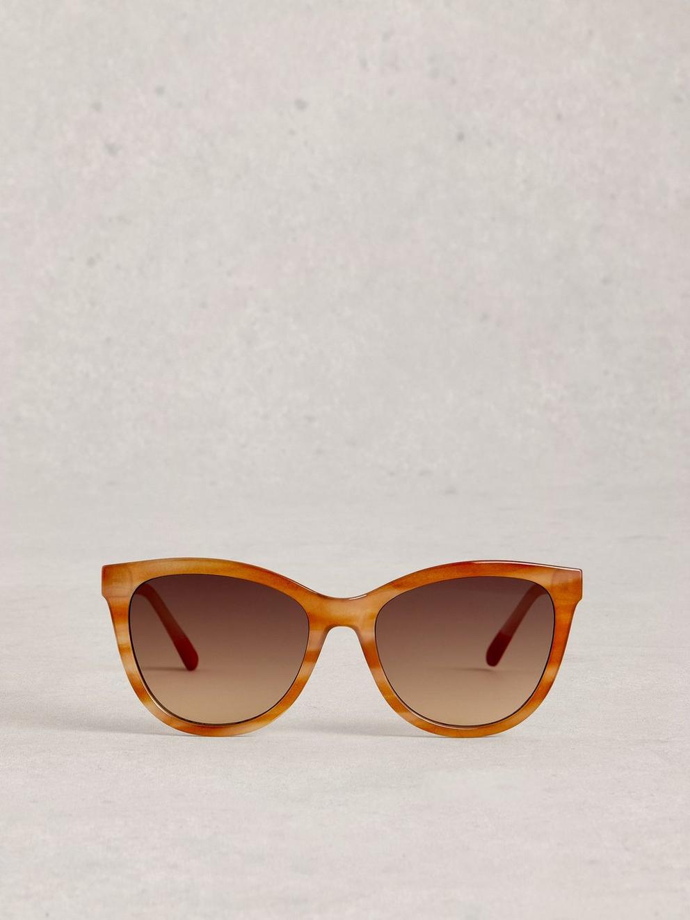 Cat Eye Style Sunglasses in LGT BROWN - FLAT BACK