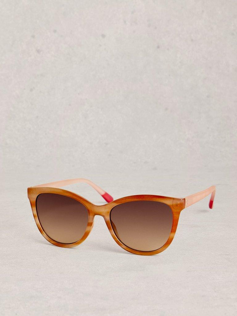 Cat Eye Style Sunglasses in LGT BROWN - LIFESTYLE