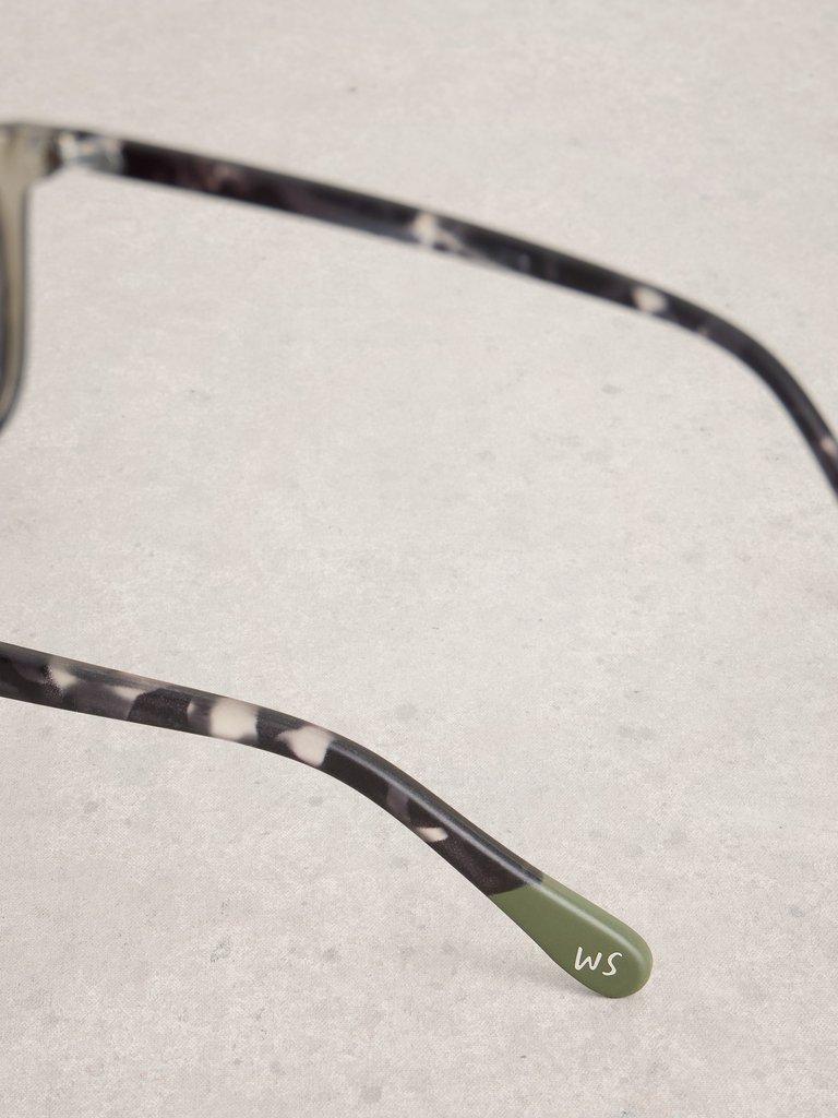 Wayfarer Sunglasses in BLK MLT - FLAT DETAIL