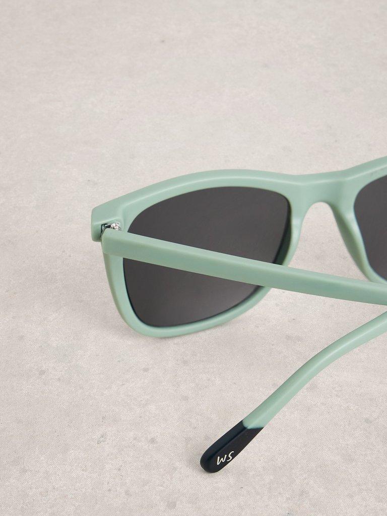 Wayfarer Sunglasses in LGT GREEN - FLAT DETAIL