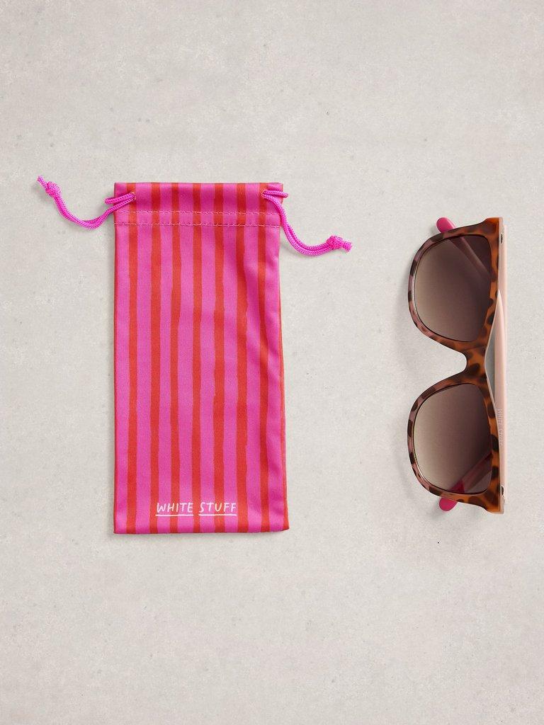 Wayfarer Sunglasses in LIGHT TAN - FLAT FRONT