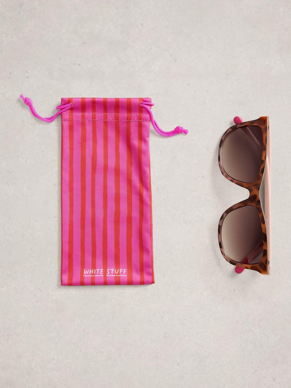 Wayfarer Sunglasses in LIGHT TAN - FLAT FRONT