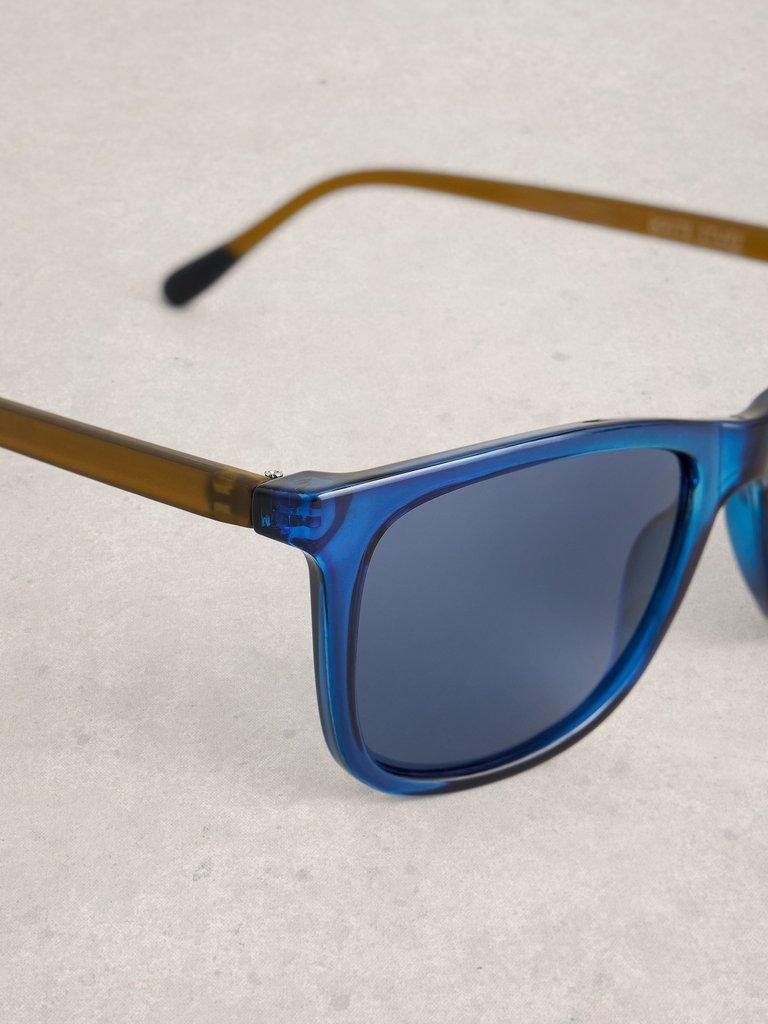 Wayfarer Sunglasses in MID BLUE - FLAT DETAIL
