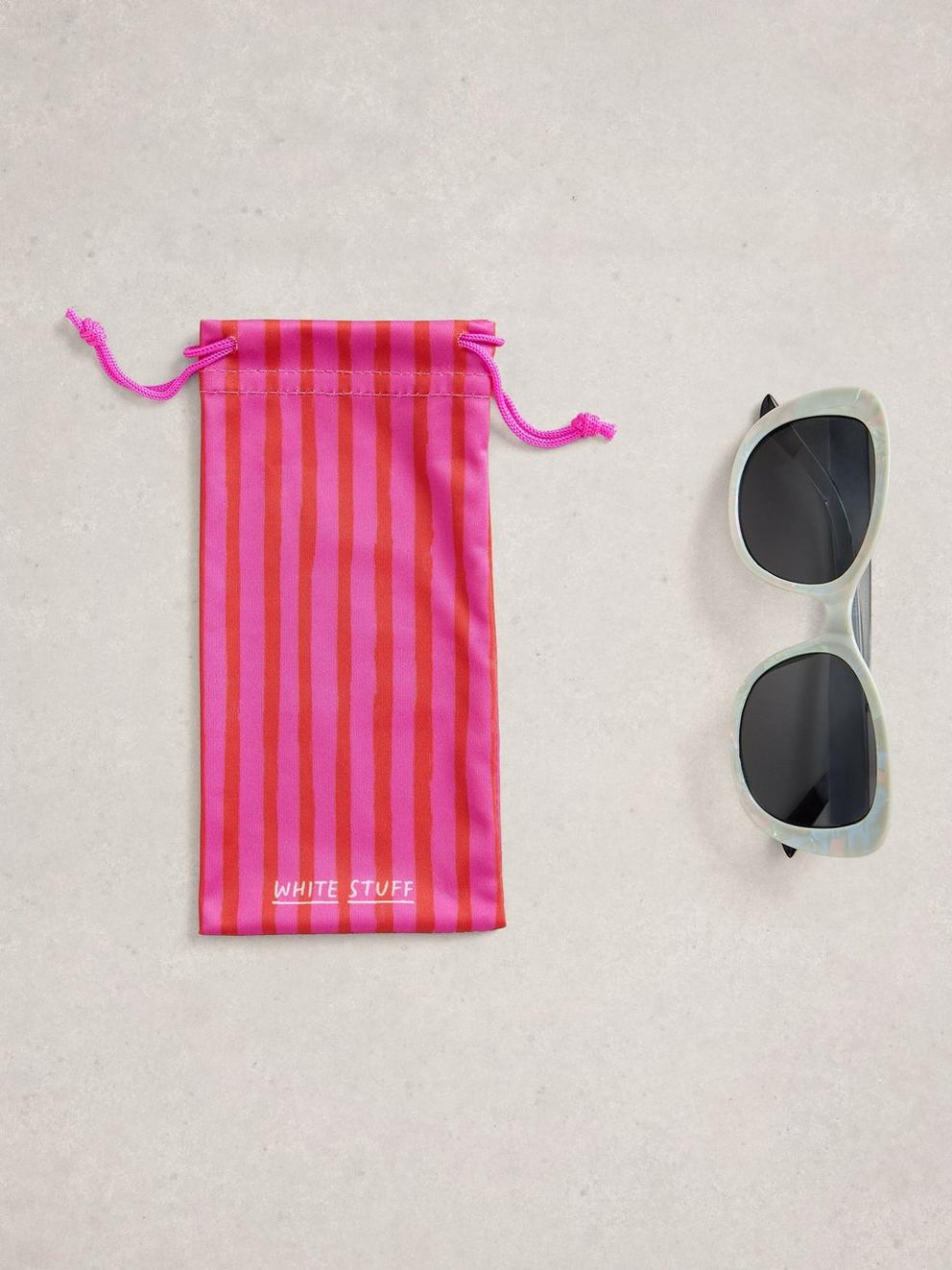 Slim Square Sunglasses in LGT BLUE - FLAT FRONT