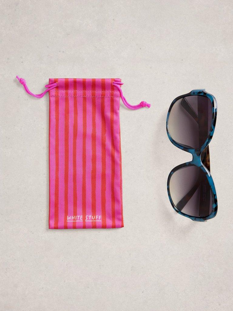 Curve Sunglasses in BLUE MLT - FLAT FRONT