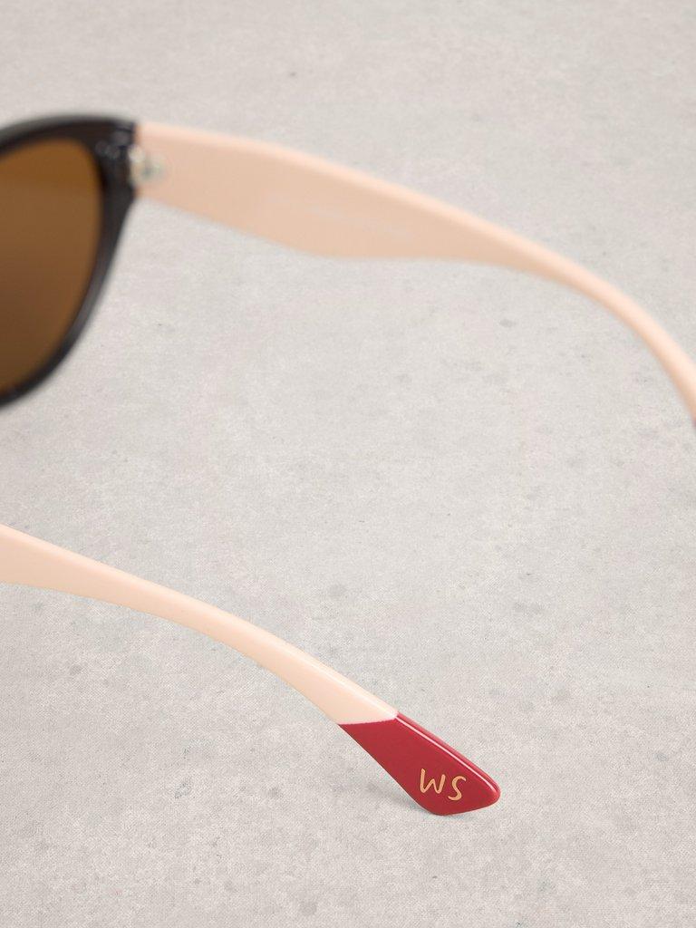 Slim Cat Eye Sunglasses in GREY MLT - FLAT DETAIL