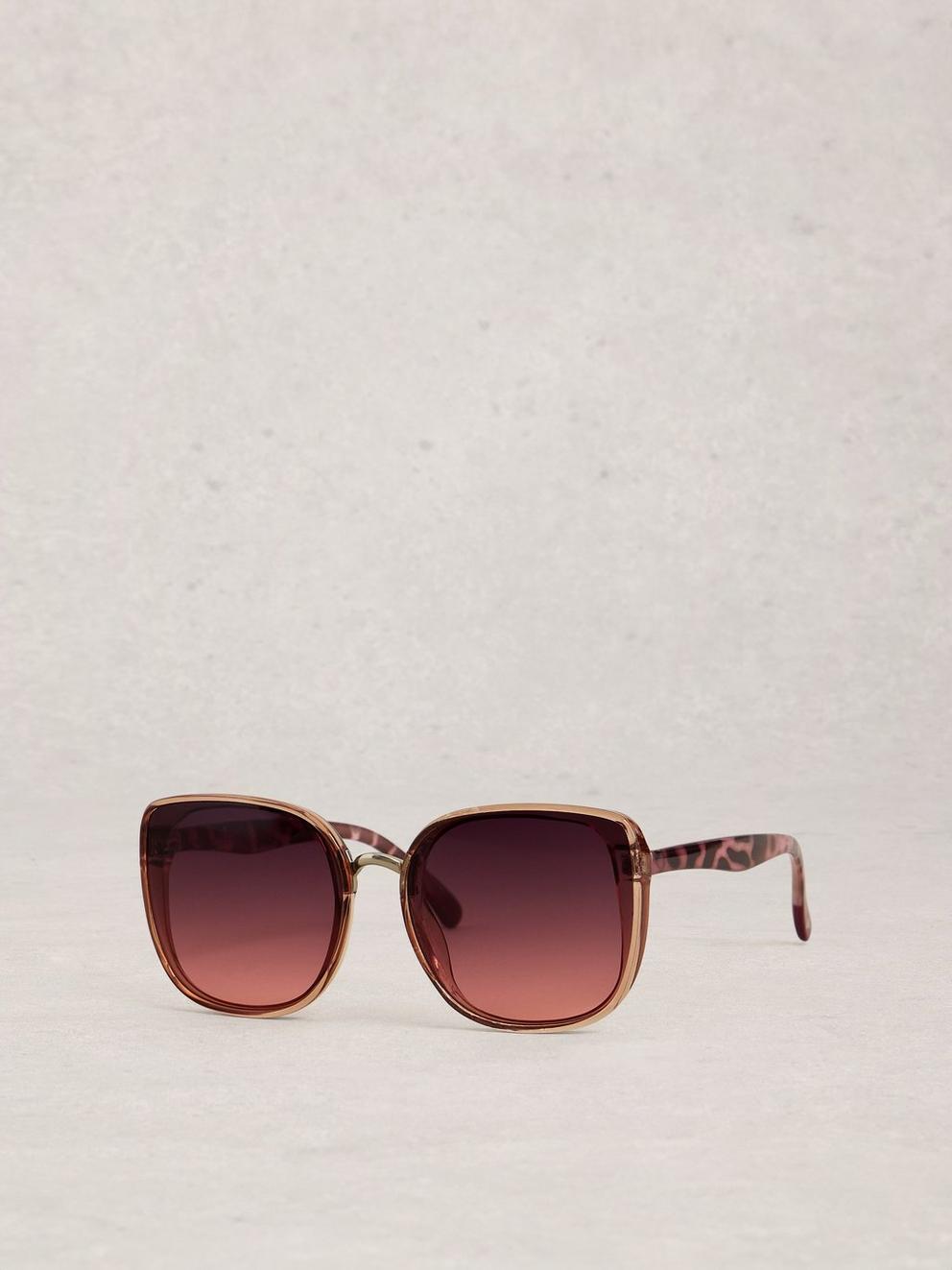 Butterfly Oversized Sunglasses in DUS PURPLE - LIFESTYLE