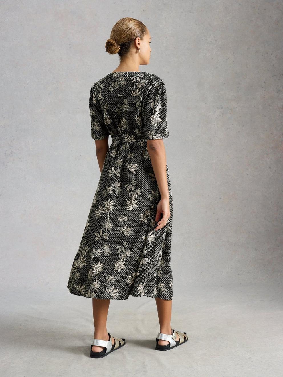 Val Linen Blend Midi Dress in BLK PR - MODEL BACK