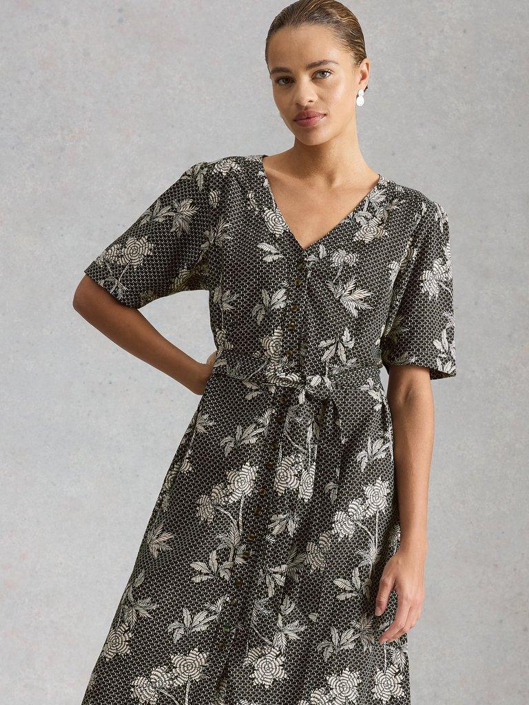 Val Linen Blend Midi Dress in BLK PR - MODEL DETAIL