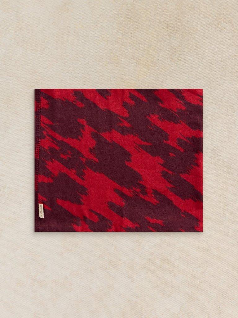 VERSATILE JERSEY ROLL in RED PR - FLAT BACK