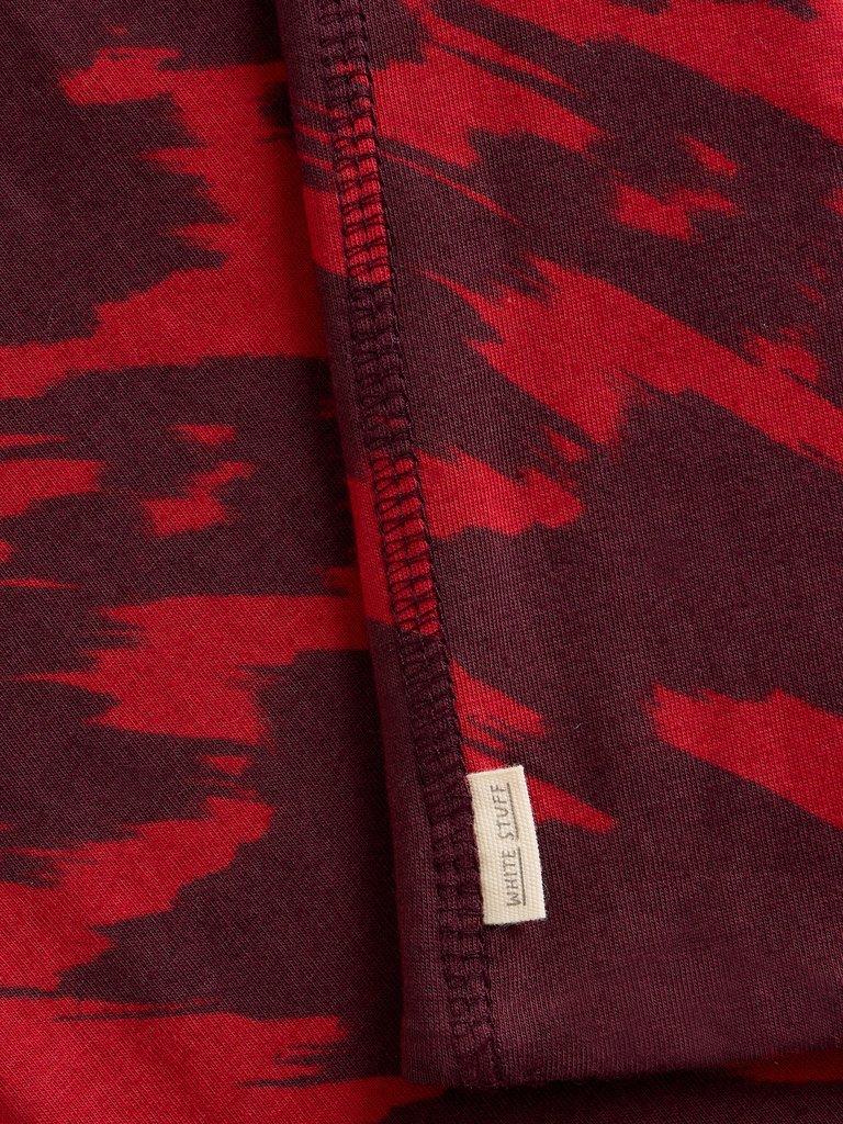 VERSATILE JERSEY ROLL in RED PR - FLAT DETAIL