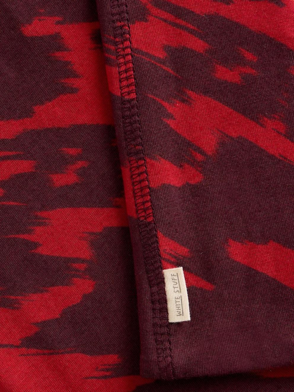 VERSATILE JERSEY ROLL in RED PR - FLAT DETAIL
