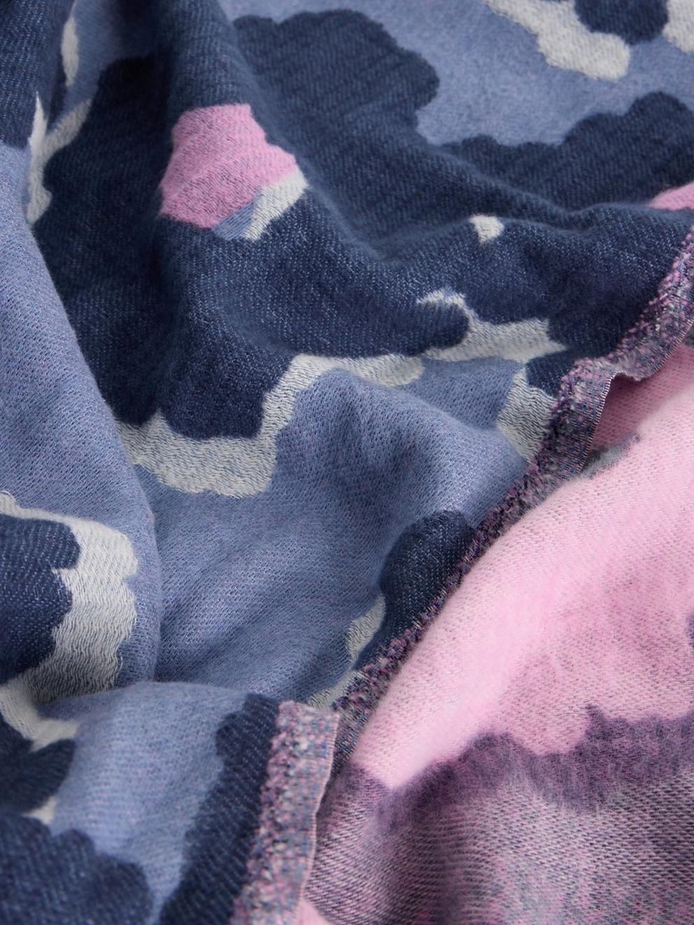 SELMA MIDWEIGHT SCARF  in BLUE PR - FLAT DETAIL