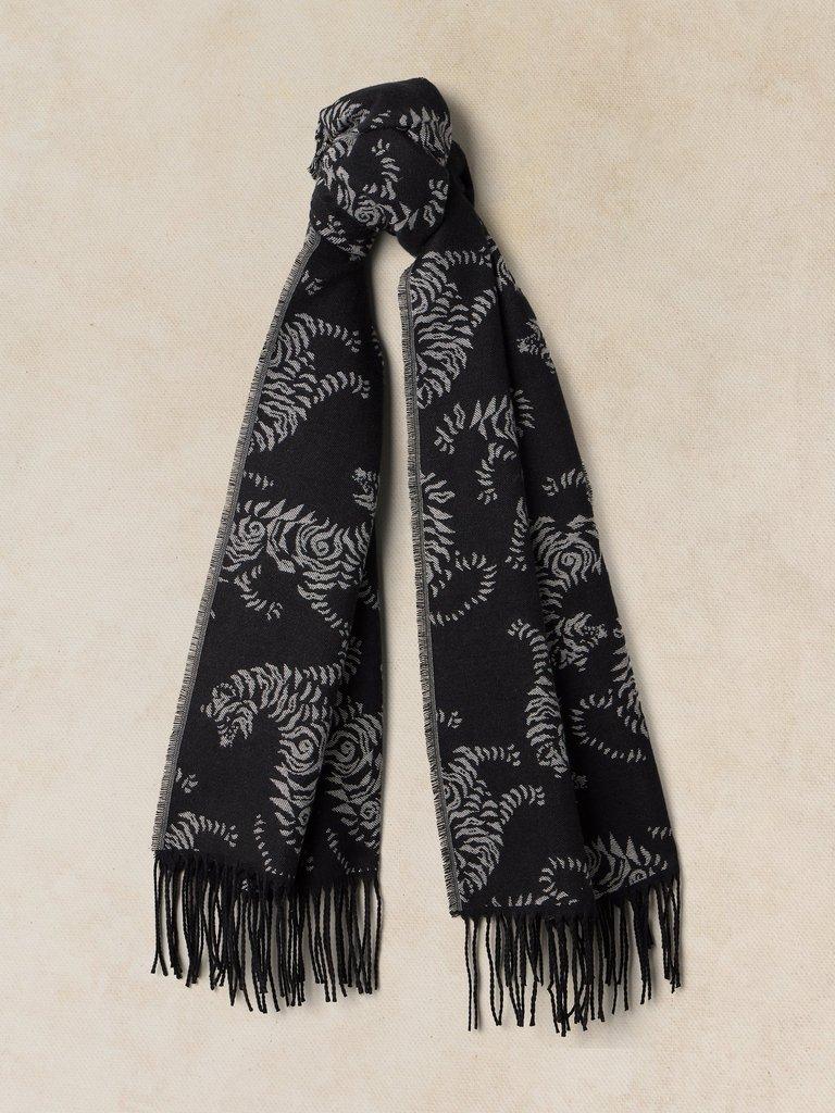 MIDWEIGHT PATTERN SCARF  in BLK PR - FLAT FRONT