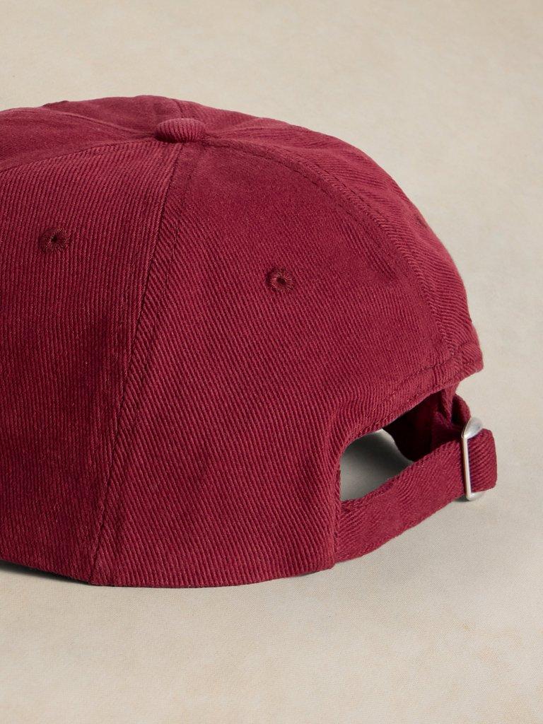 PATCH DETAIL CAP in DK RED - FLAT DETAIL