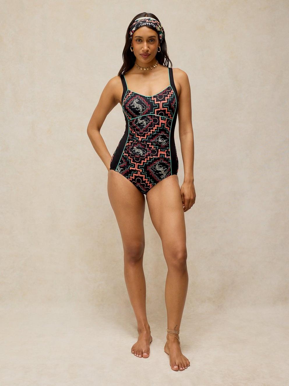 SPLASH CONTROL SWIMSUIT in BLK PR - MODEL FRONT