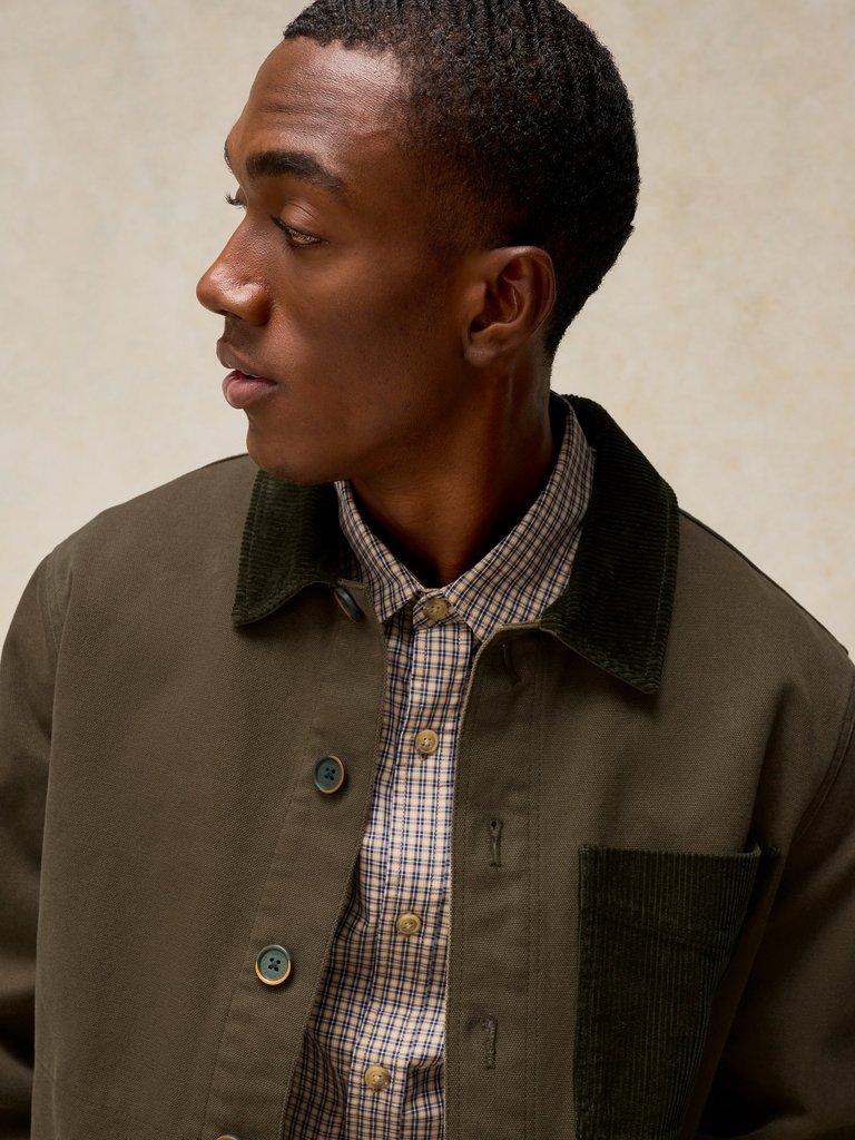 WESTGATE CORD MIX JACKET in KHAKI GRN - MODEL DETAIL