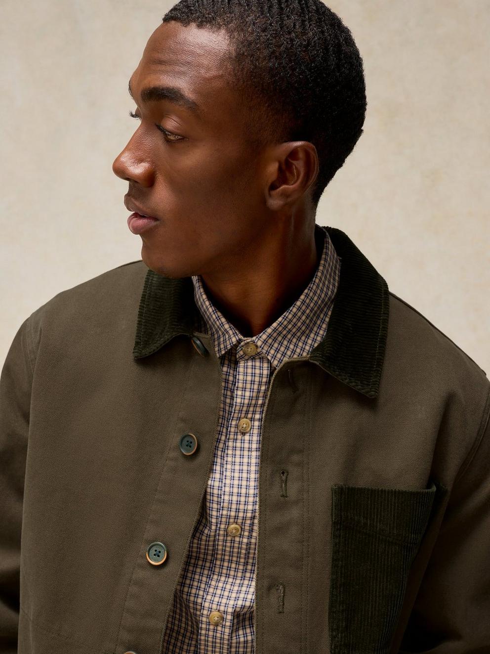 WESTGATE CORD MIX JACKET in KHAKI GRN - MODEL DETAIL