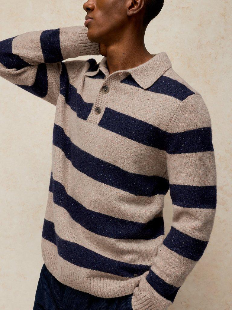 BUCKLEY STRIPED RUGBY JUMPER in NAT MLT - MODEL DETAIL