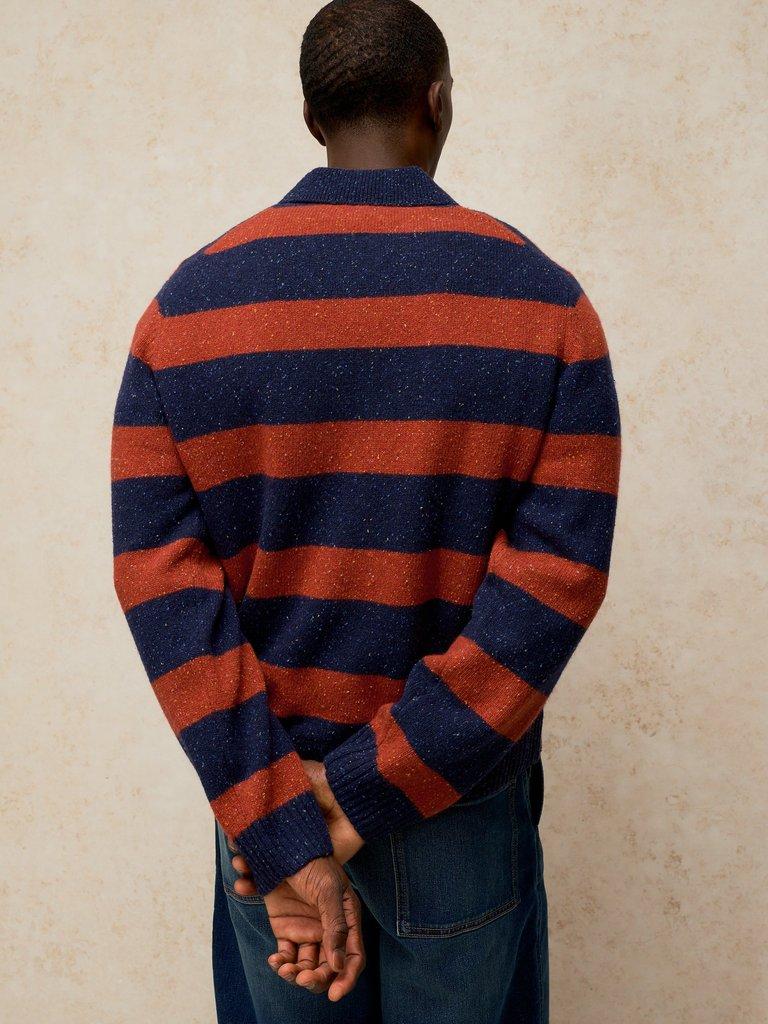 BUCKLEY STRIPED RUGBY JUMPER in NAVY MULTI - MODEL BACK