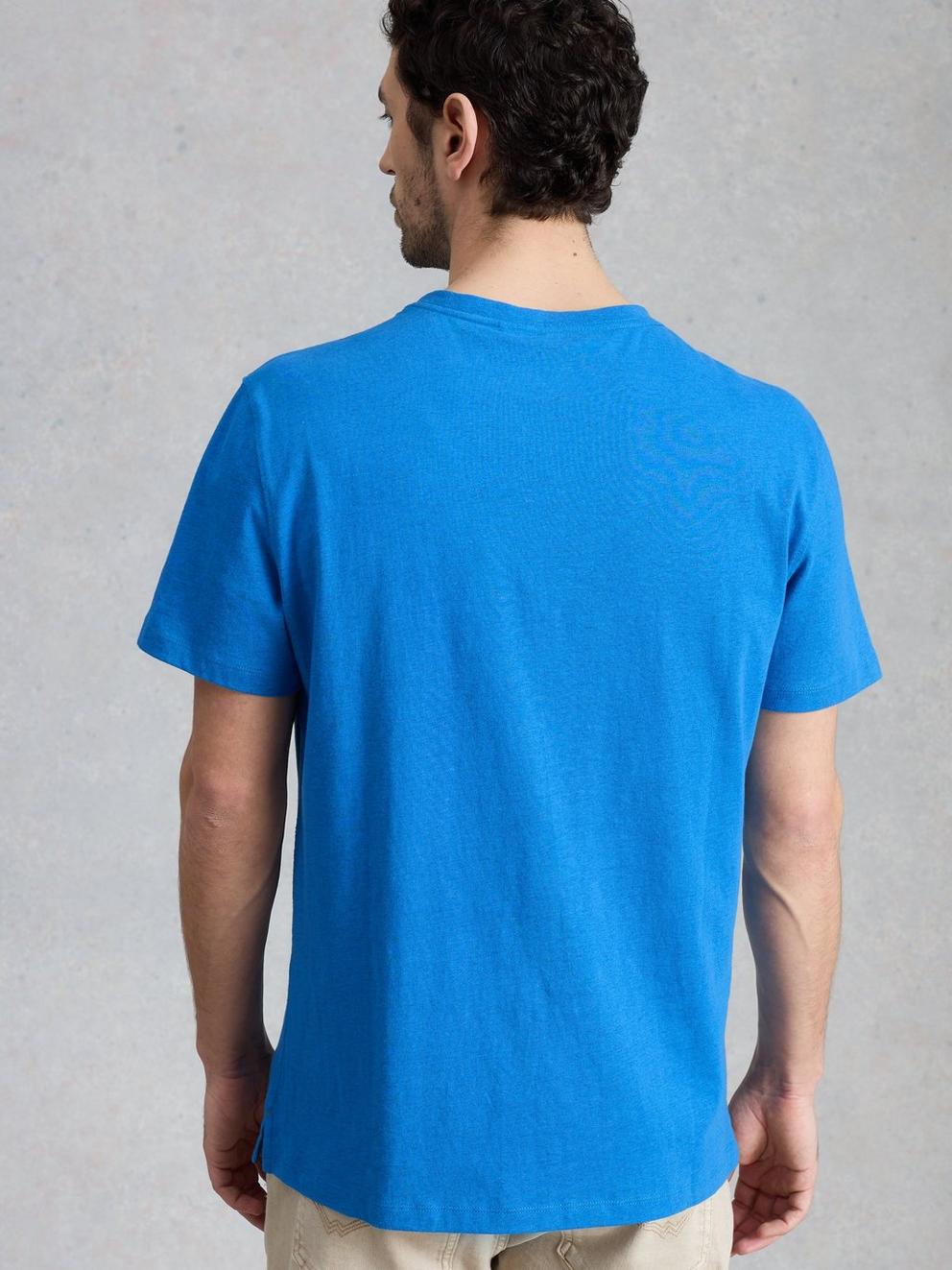 ABERSOCH CREW NECK SHORT SLEEVE TEE in BRT BLUE - MODEL BACK