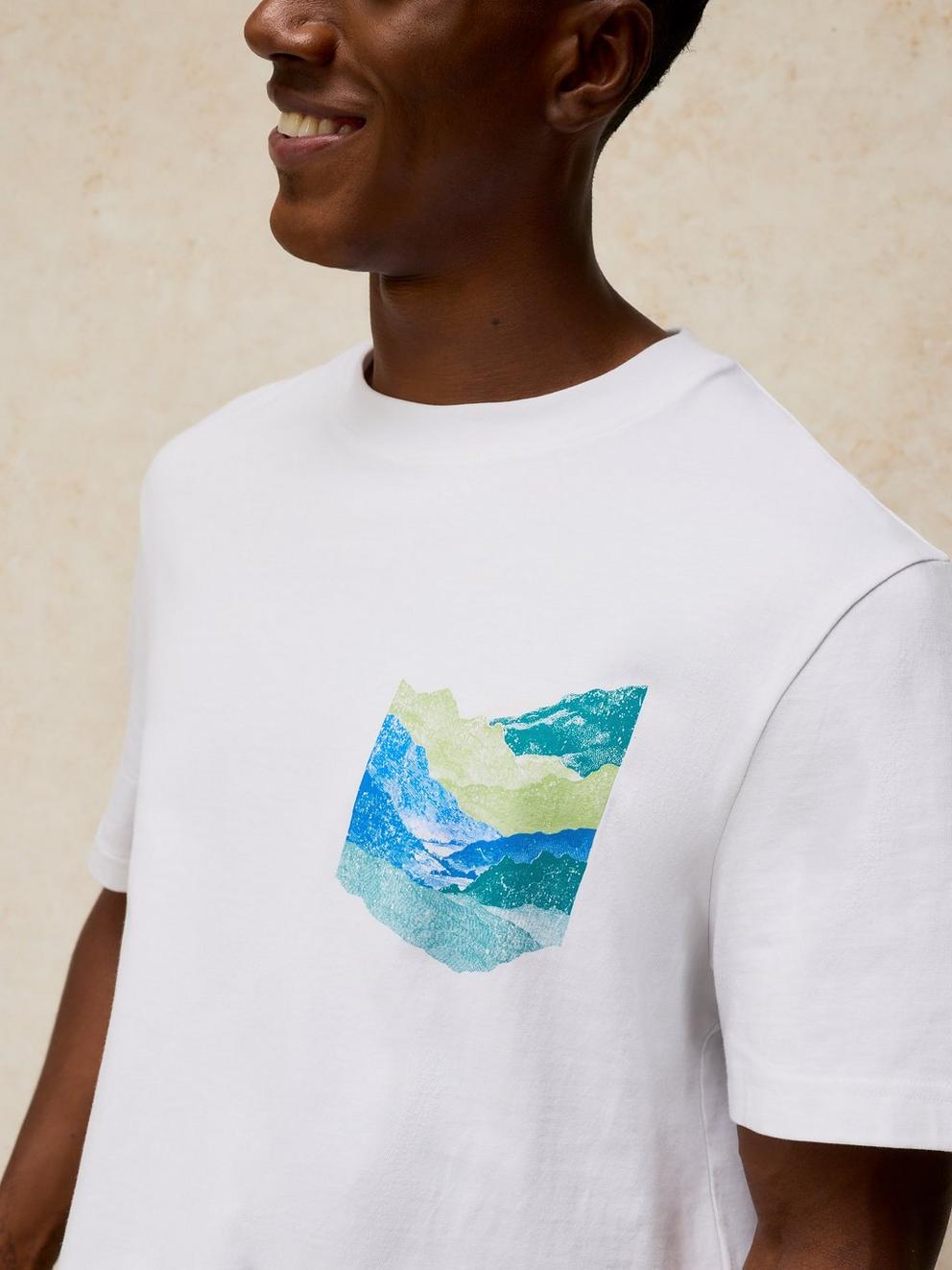 HORSHAM GRAPHIC TEE in WHITE PR - MODEL BACK