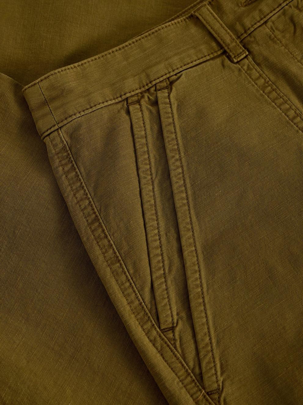 TWISTER CHINO TROUSER in KHAKI GRN - FLAT DETAIL
